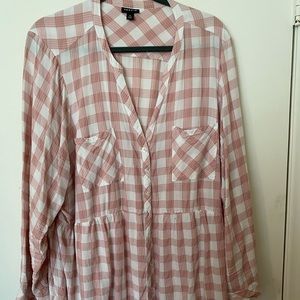 Long sleeve, pink plaid shirt